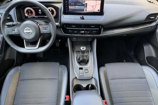 Nissan Qashqai (2023) thumbnail 2