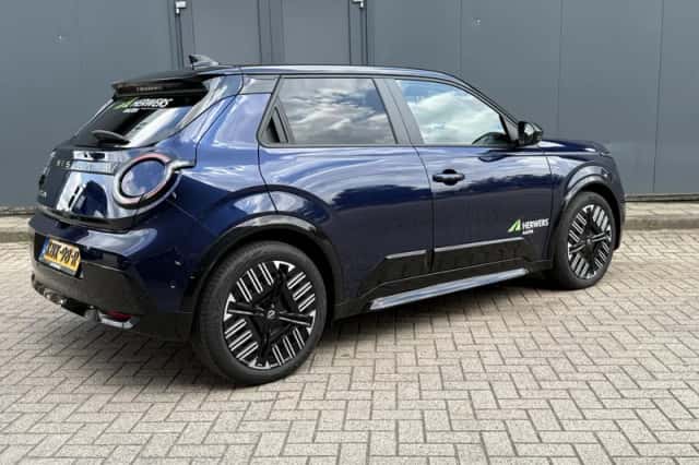 Nissan Micra (2026) thumbnail 3