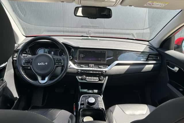 Kia Niro EV (2022) thumbnail 2