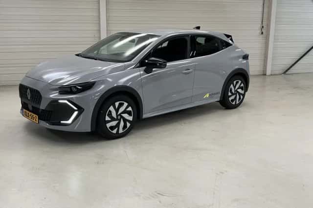 Renault Clio (2026) thumbnail 2