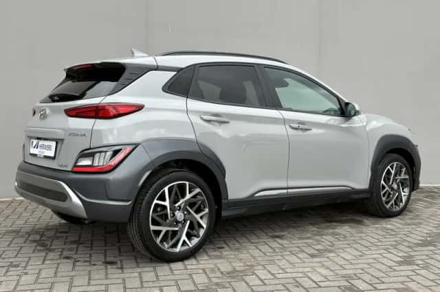 Hyundai Kona (2023) thumbnail 3