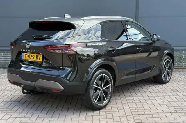 Nissan Qashqai (2023) thumbnail 3