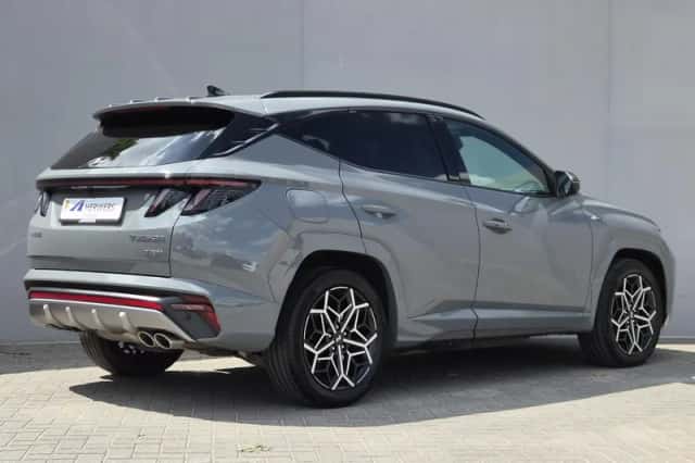 Hyundai Tucson (2022) thumbnail 3