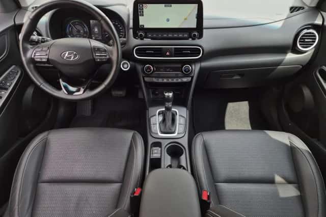 Hyundai Kona (2020) thumbnail 2