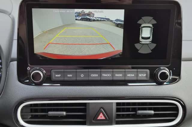 Hyundai Kona (2020) thumbnail 4