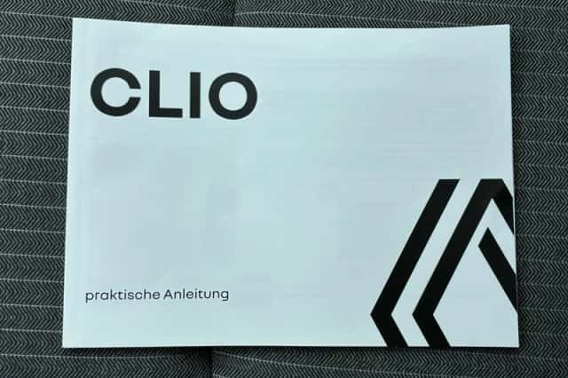 Renault Clio (2025) thumbnail 5