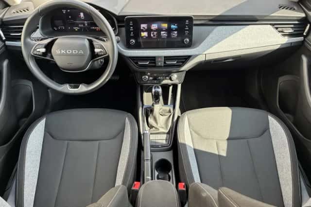 Škoda Scala (2025) thumbnail 2