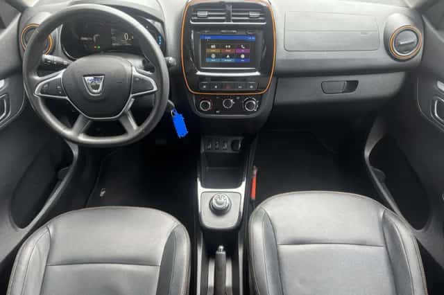 Dacia Spring (2022) thumbnail 2