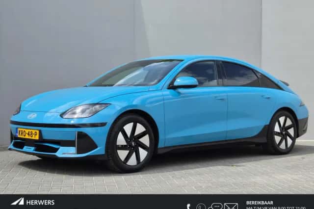 Hyundai Ioniq 6 (2023) thumbnail 1