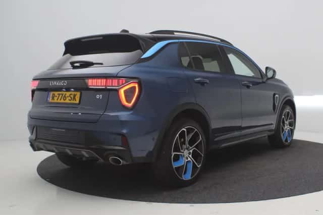 Lynk & Co 01 (2022) thumbnail 3