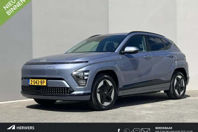 Hyundai Kona Electric (2024) thumbnail 1
