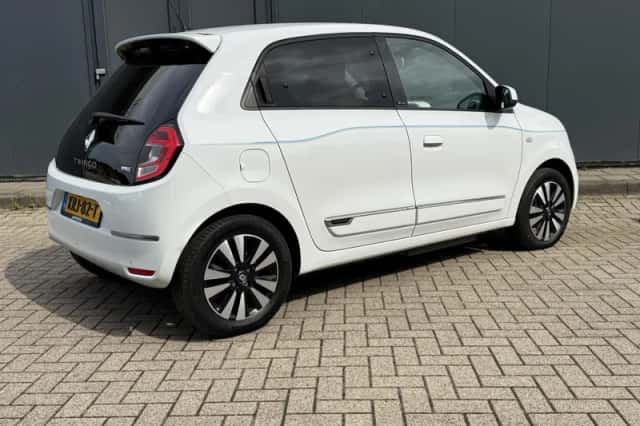 Renault Twingo (2021) thumbnail 3