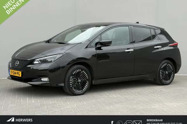 Nissan Leaf (2023) thumbnail 1
