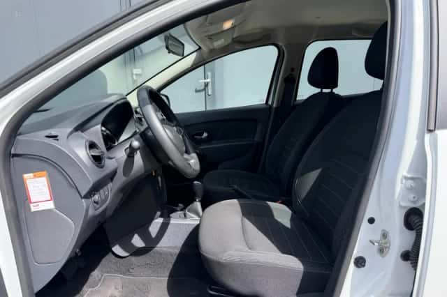 Dacia Sandero (2020) thumbnail 6