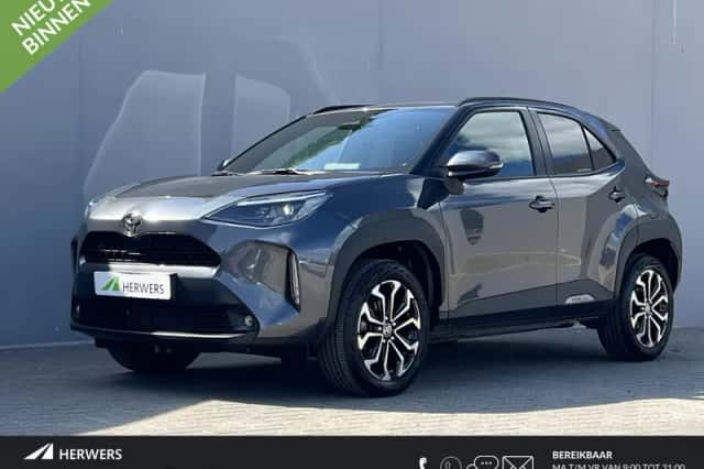 Toyota Yaris Cross (2025) thumbnail 1
