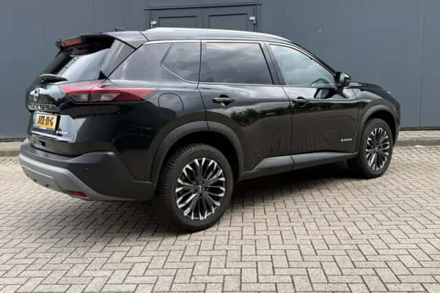 Nissan X-Trail (2025) thumbnail 3