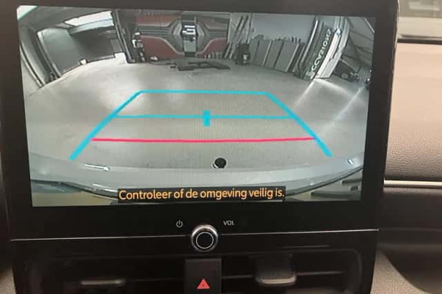 Toyota Yaris (2024) thumbnail 5