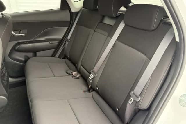 Hyundai Kona (2023) thumbnail 5