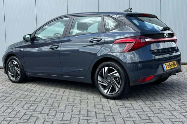 Hyundai i20 (2023) thumbnail 5