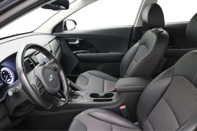 Kia Niro (2019) thumbnail 3
