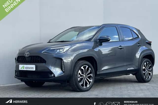 Toyota Yaris Cross (2025) thumbnail 1