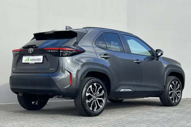 Toyota Yaris Cross (2025) thumbnail 3