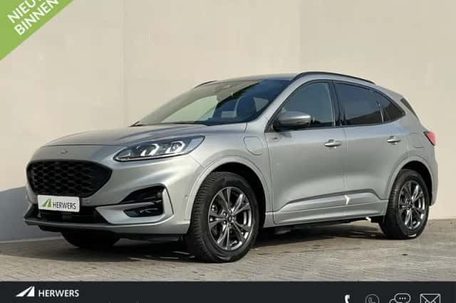 Ford Kuga (2022) thumbnail 1