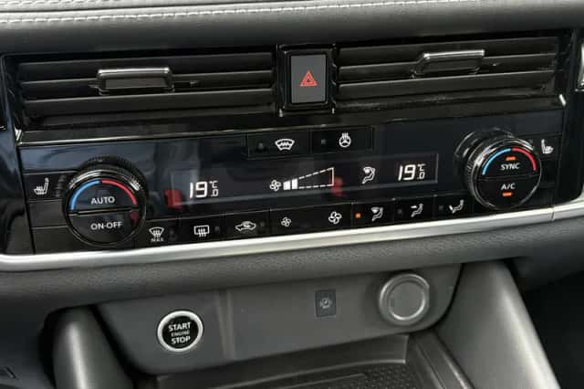Nissan Qashqai (2025) thumbnail 4