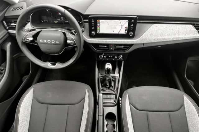 Škoda Scala (2025) thumbnail 2