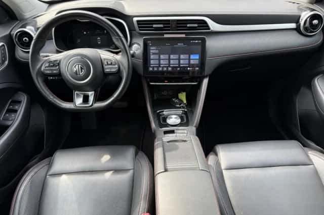 MG ZS EV (2023) thumbnail 2
