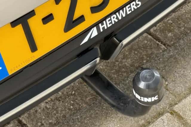 MG ZS EV (2023) thumbnail 4