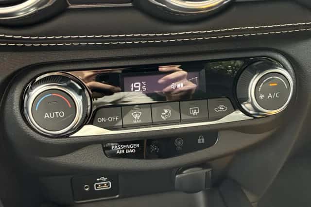 Nissan Juke (2024) thumbnail 4