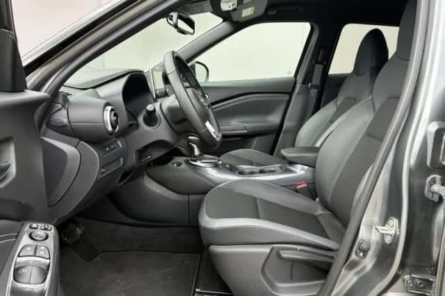 Nissan Juke (2024) thumbnail 6