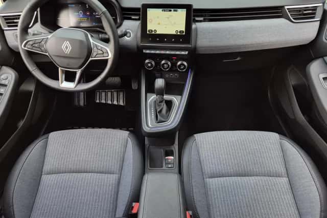 Renault Clio (2025) thumbnail 2