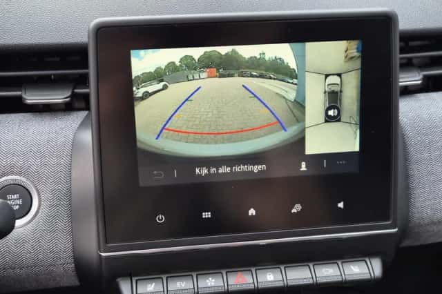 Renault Clio (2025) thumbnail 4