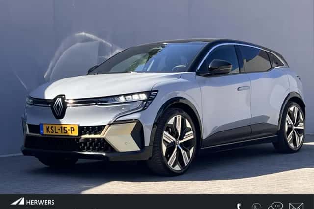 Renault Mégane E-Tech (2022) thumbnail 1