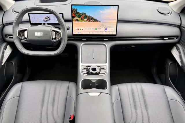 Geely Starray EM-i (2026) thumbnail 2