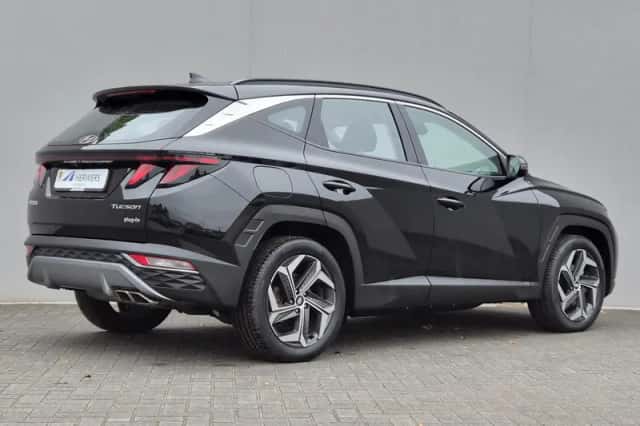 Hyundai Tucson (2022) thumbnail 3