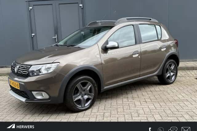 Dacia Sandero (2018) thumbnail 1