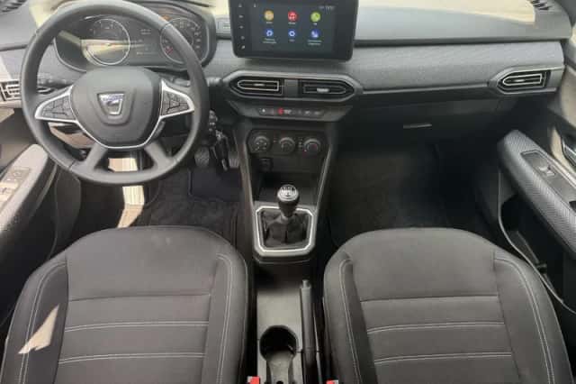 Dacia Sandero (2021) thumbnail 2