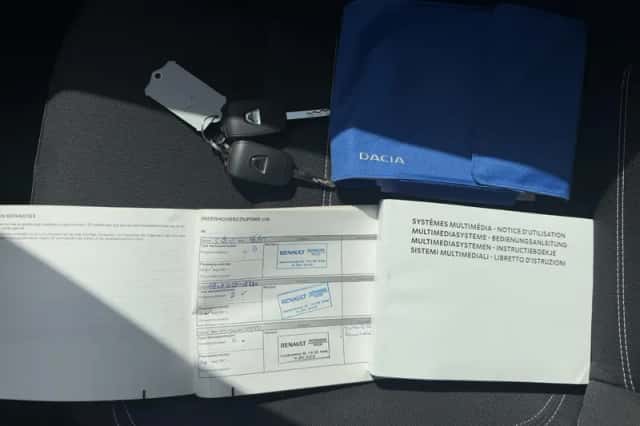 Dacia Sandero (2021) thumbnail 4