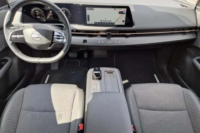 Nissan Ariya (2024) thumbnail 2