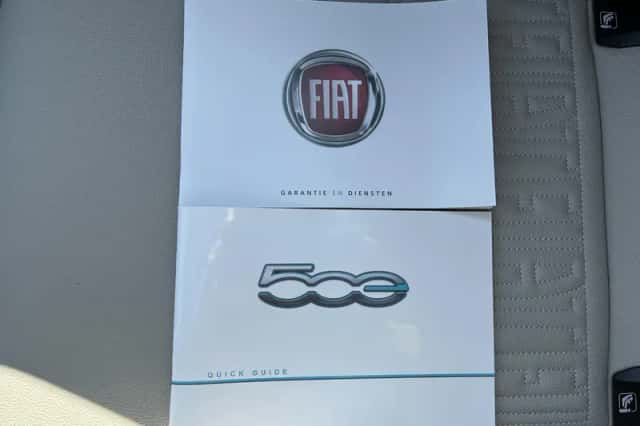 Fiat 500 (2024) thumbnail 4