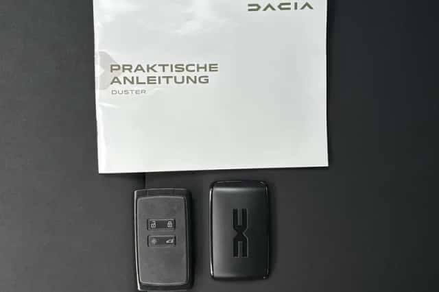 Dacia Duster (2025) thumbnail 5