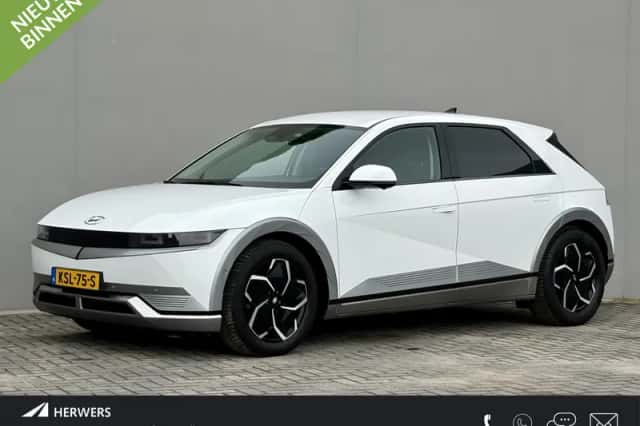 Hyundai Ioniq 5 (2023) thumbnail 1