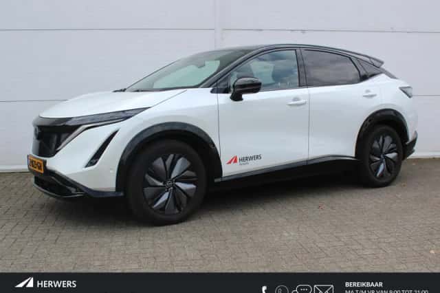 Nissan Ariya (2024) thumbnail 1