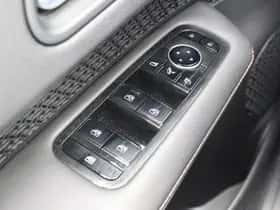 Nissan Ariya (2024) thumbnail 16