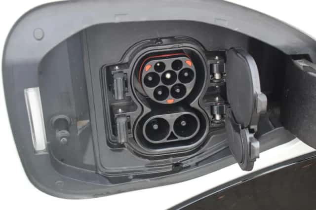 Nissan Ariya (2024) thumbnail 49