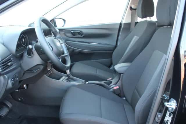 Hyundai i20 (2024) thumbnail 6