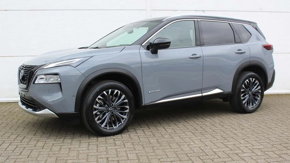 Nissan X-Trail (2025) — foto 1